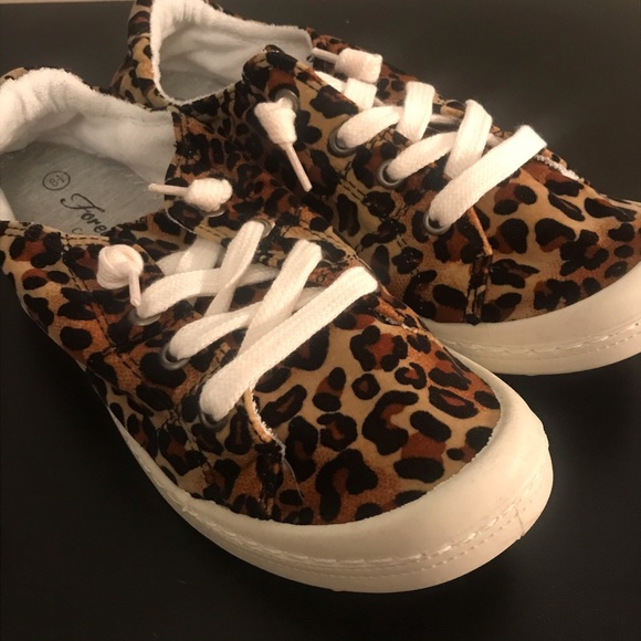 Last chance! Leopard print sneakers - Picture 2 of 5